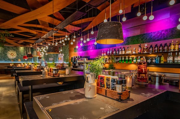 PETER PANE Burgergrill & Bar