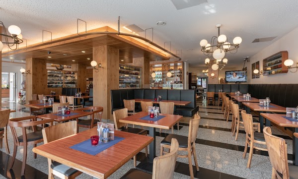 Conti Bistro