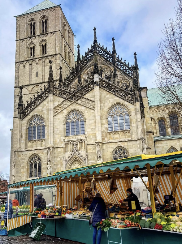 Marktstände am Dom